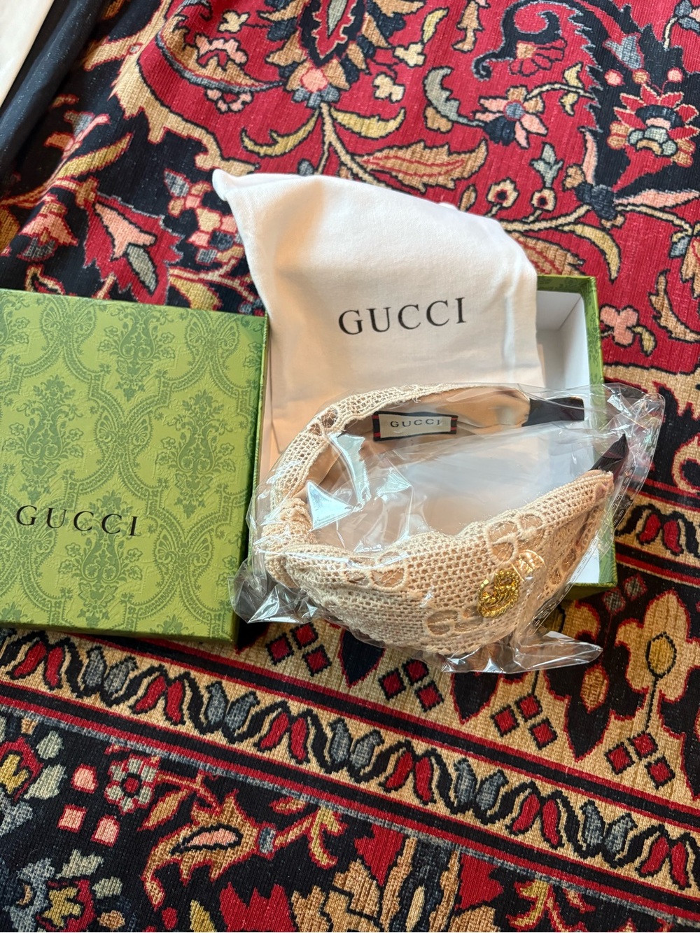 GUCCI VIP GIFT nwt box storage bag